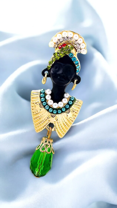 Egipska Królowa  - BROSZKA z pięknym motywem