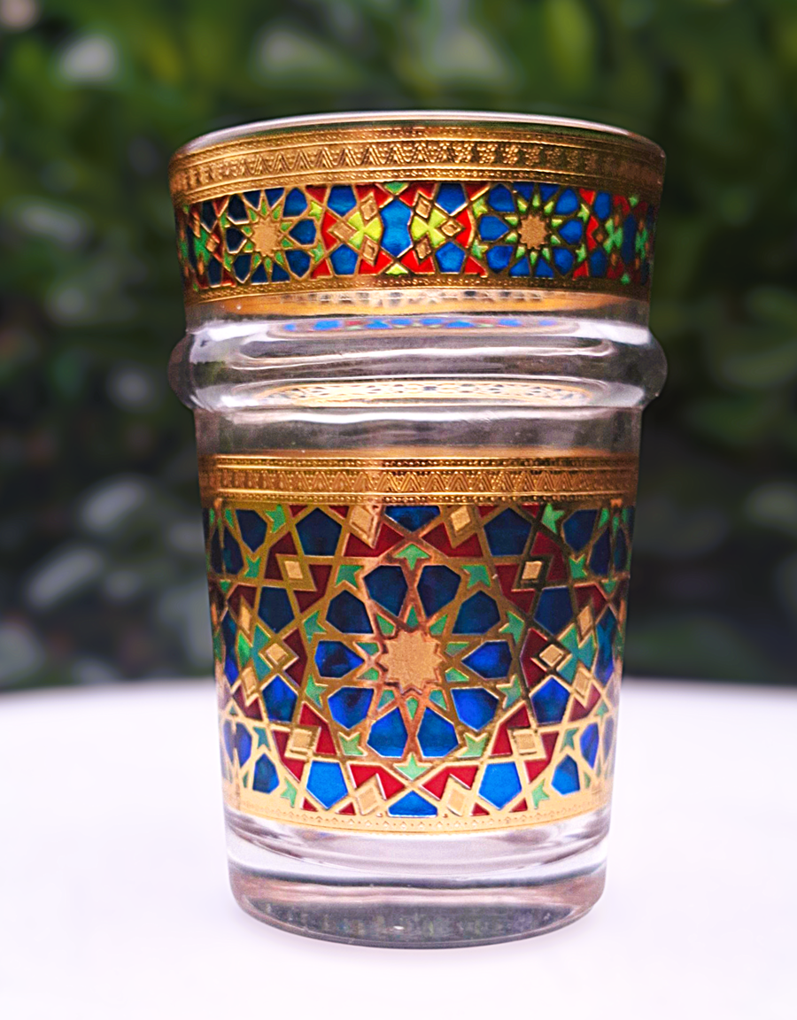 ,,Szklanki, które opowiadają baśnie Orientu" - 6 sztuk baśniowych szklaneczek z Maroka