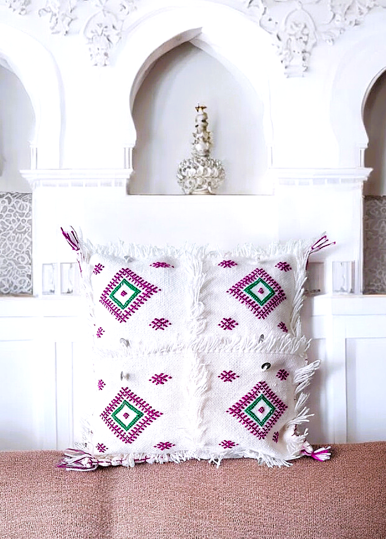 Ręcznie tkana POSZEWKA  - MAROKAŃSKI KILIM – Etniczna Dusza w Twoim Wnętrzu 