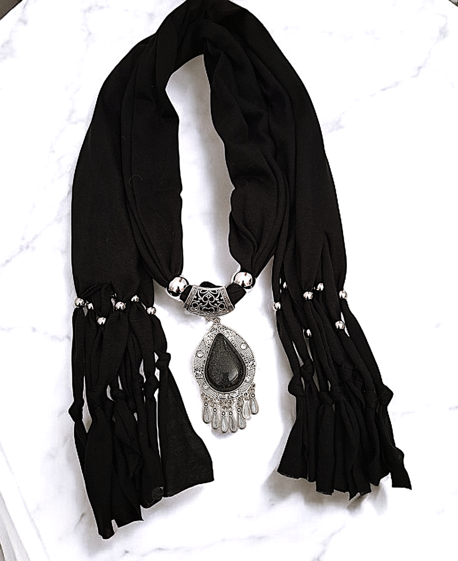 ORIENTALNA APASZKA - ,,Tajemnicze Maroka''