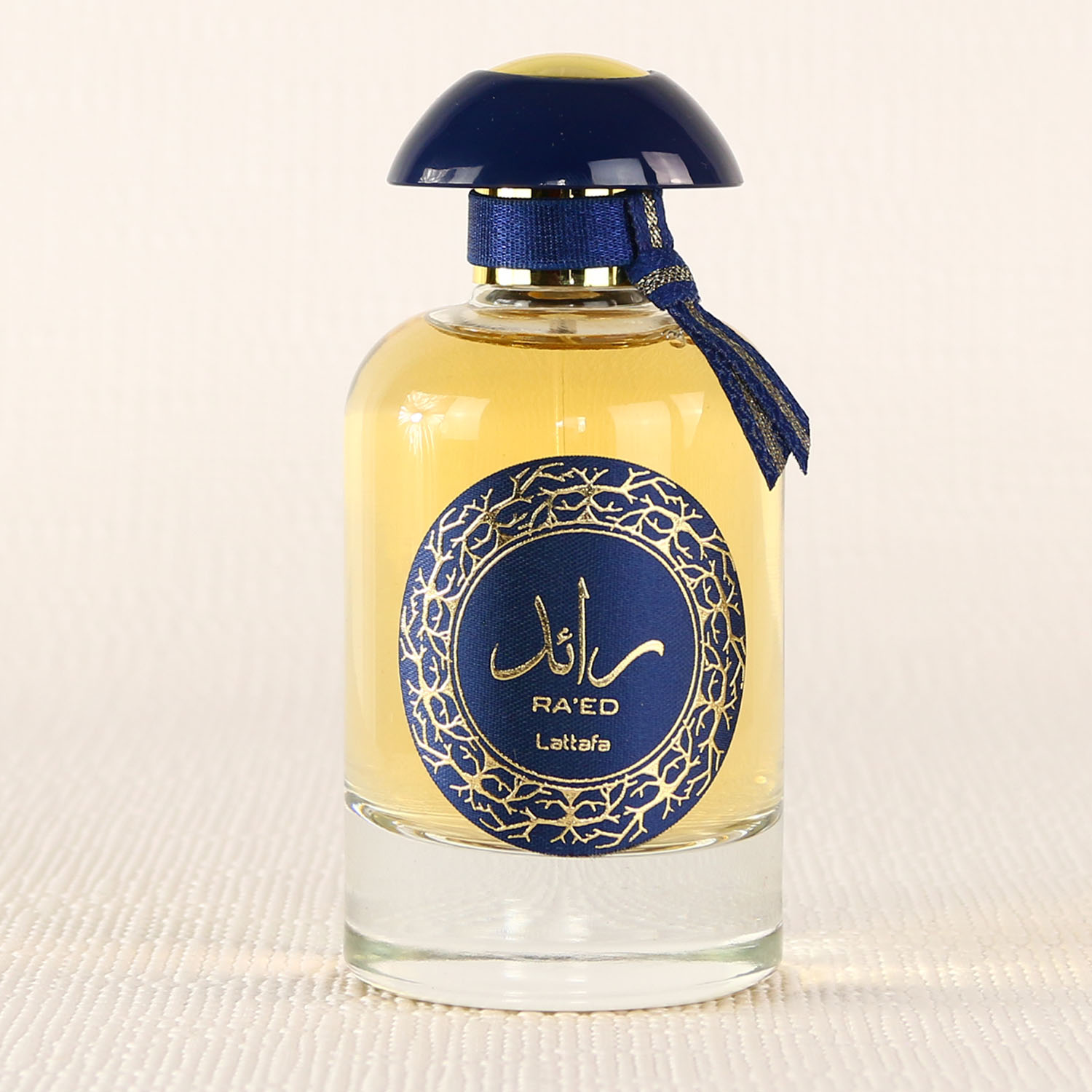 Raed Luxe 100 ml nowoczesna elegancja w arabskim stylu - piękna świeżo - korzenna nuta