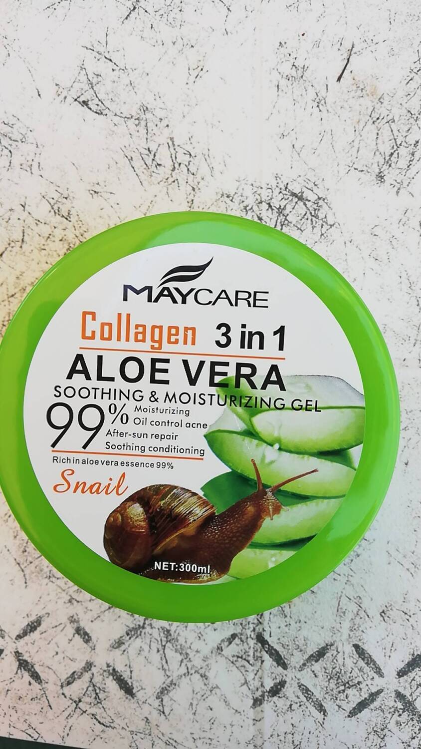 Skoncentrowany żel Aloe Vera, wzbogacony witaminami i śluzem ślimaka o działaniu intensywnie nawilżającym,300 ml